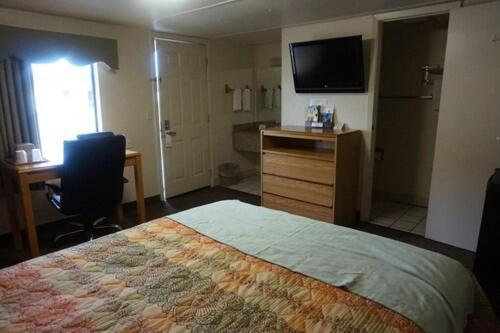 Executive Inn Pearsall Extérieur photo